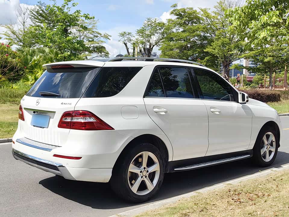 Mercedes-Benz M class