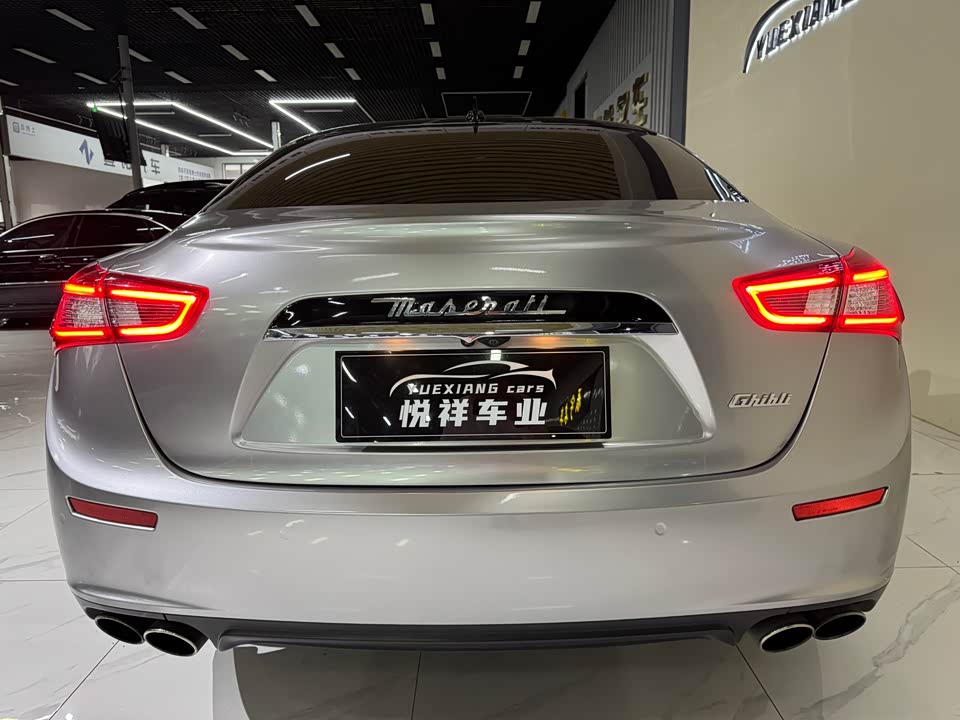 Maserati Ghibli Maserati Ghibli