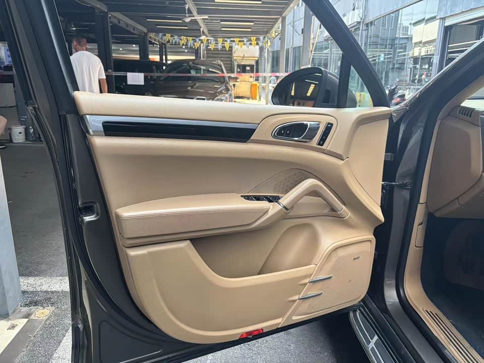 Porsche Cayenne Porsche Cayenne