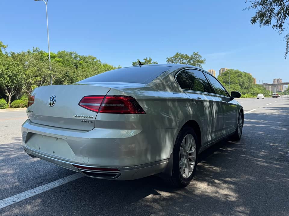 Volkswagen Magotan