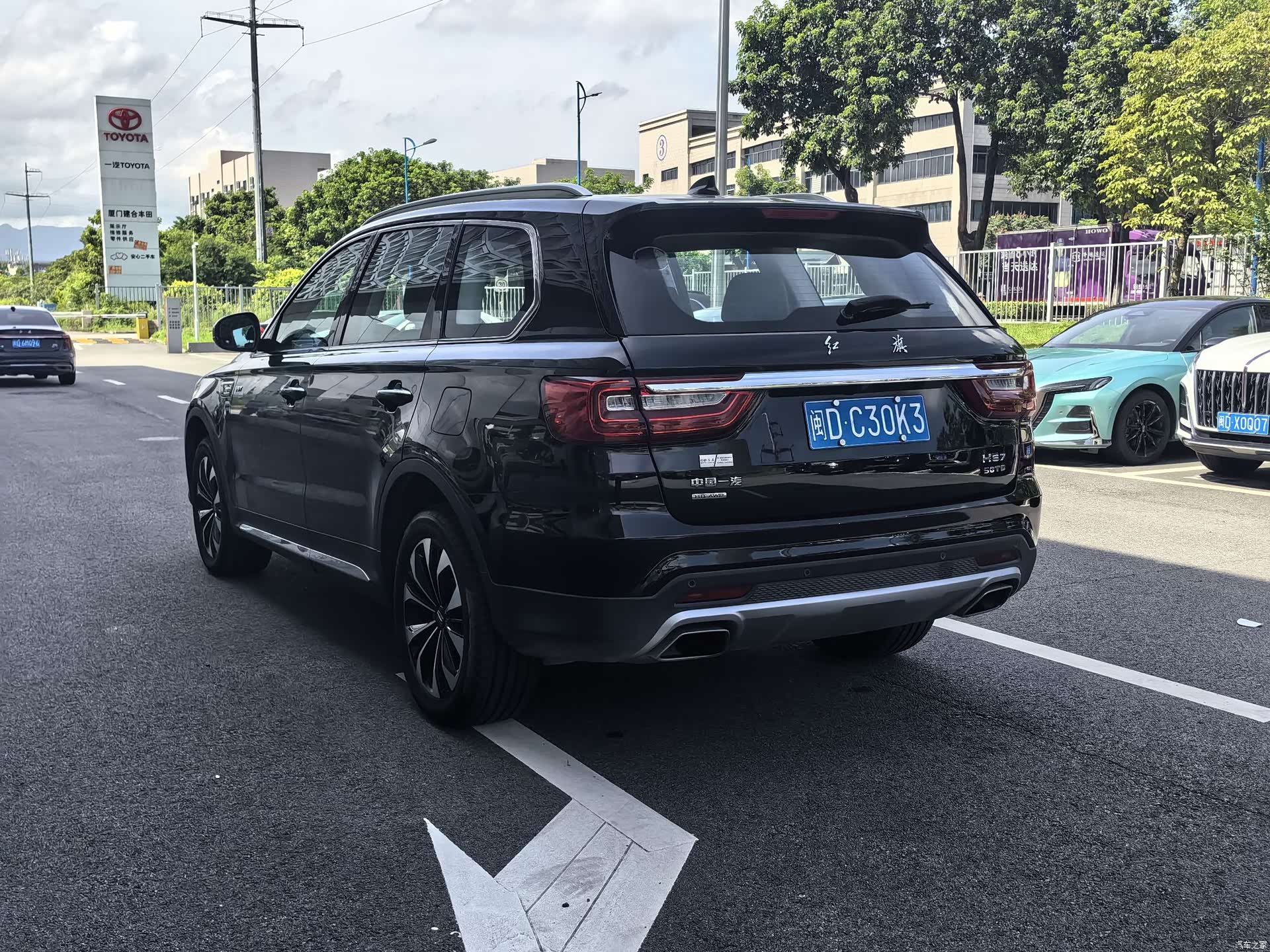 Hongqi HS7, 2022 6