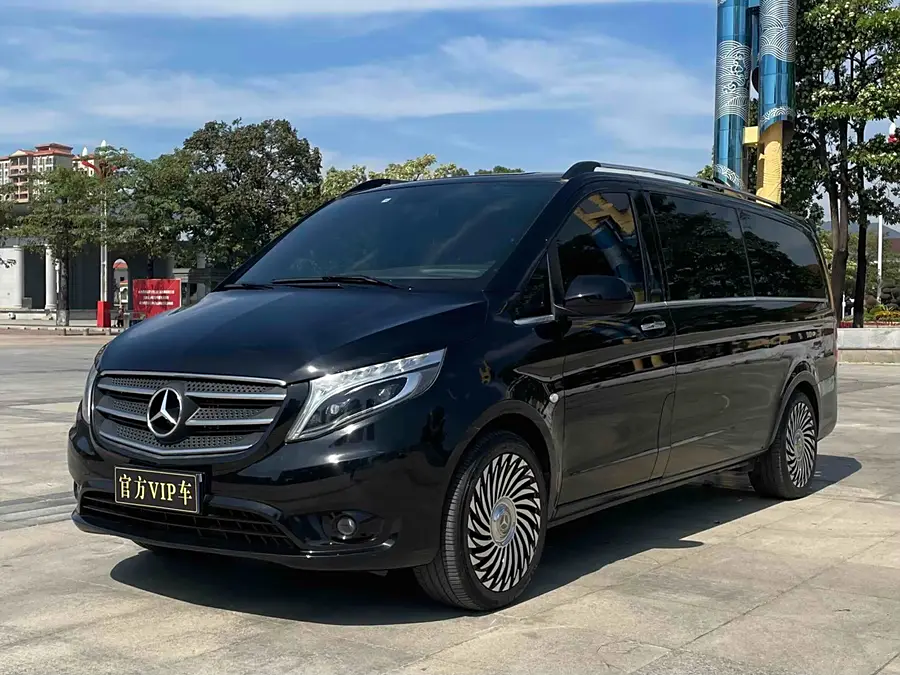 Mercedes Benz Vito