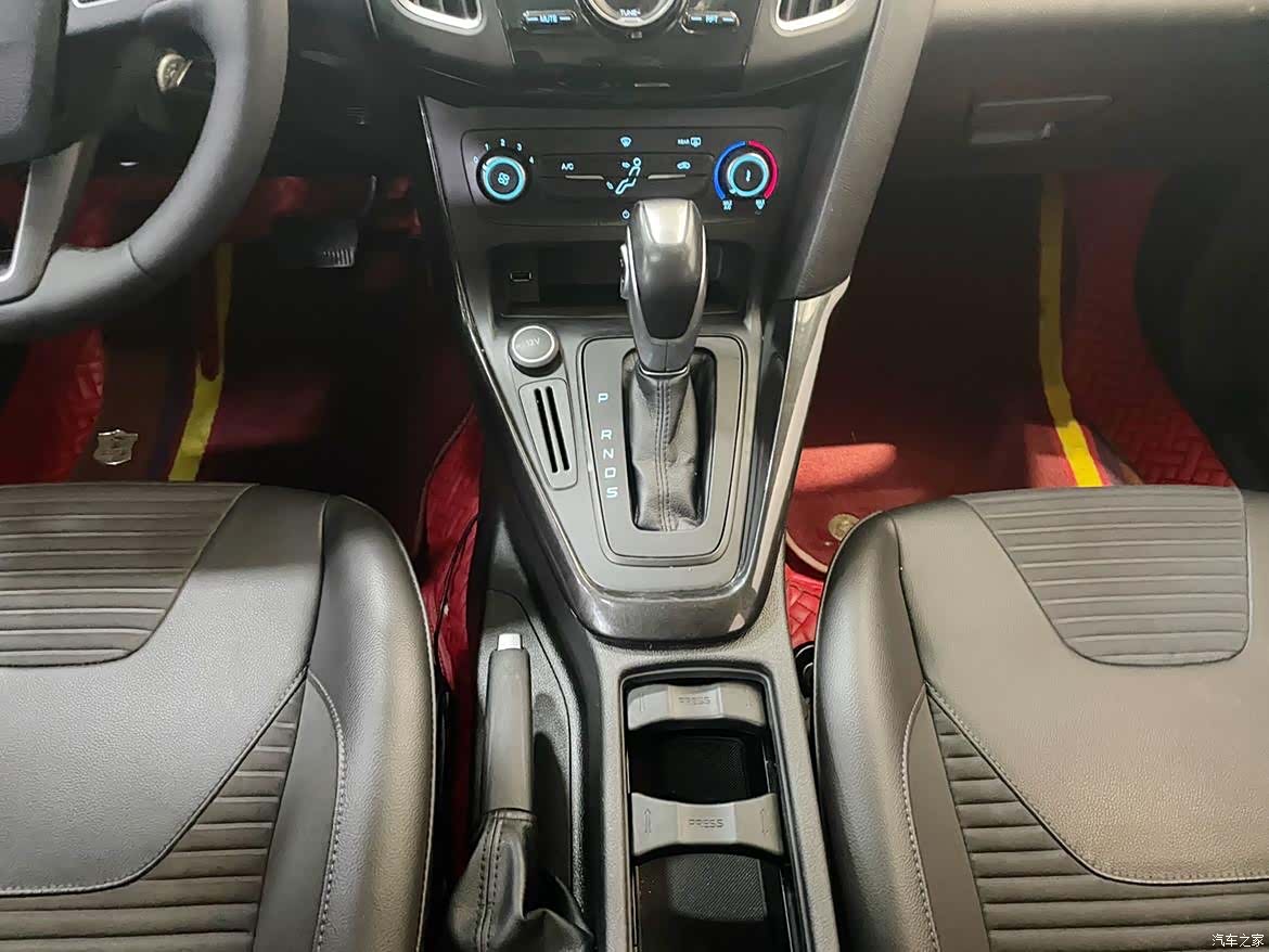 Ford Focus, 2019 19