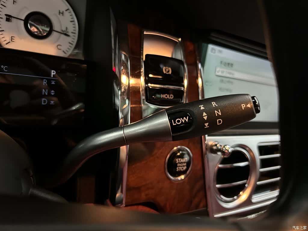 Rolls-Royce Ghost, 2014 16