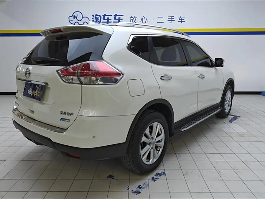 Nissan Qijun