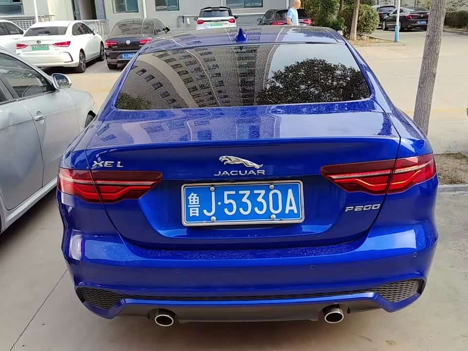 Jaguar XEL Jaguar XEL