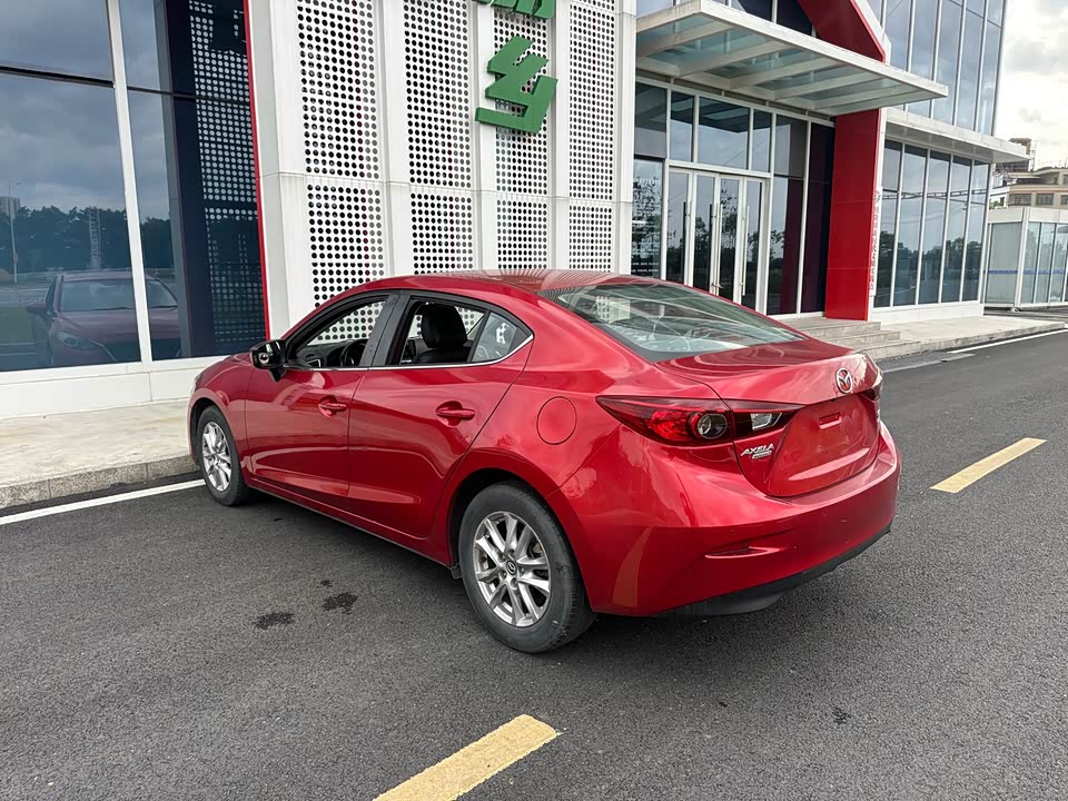 Mazda 3 Angkesaila