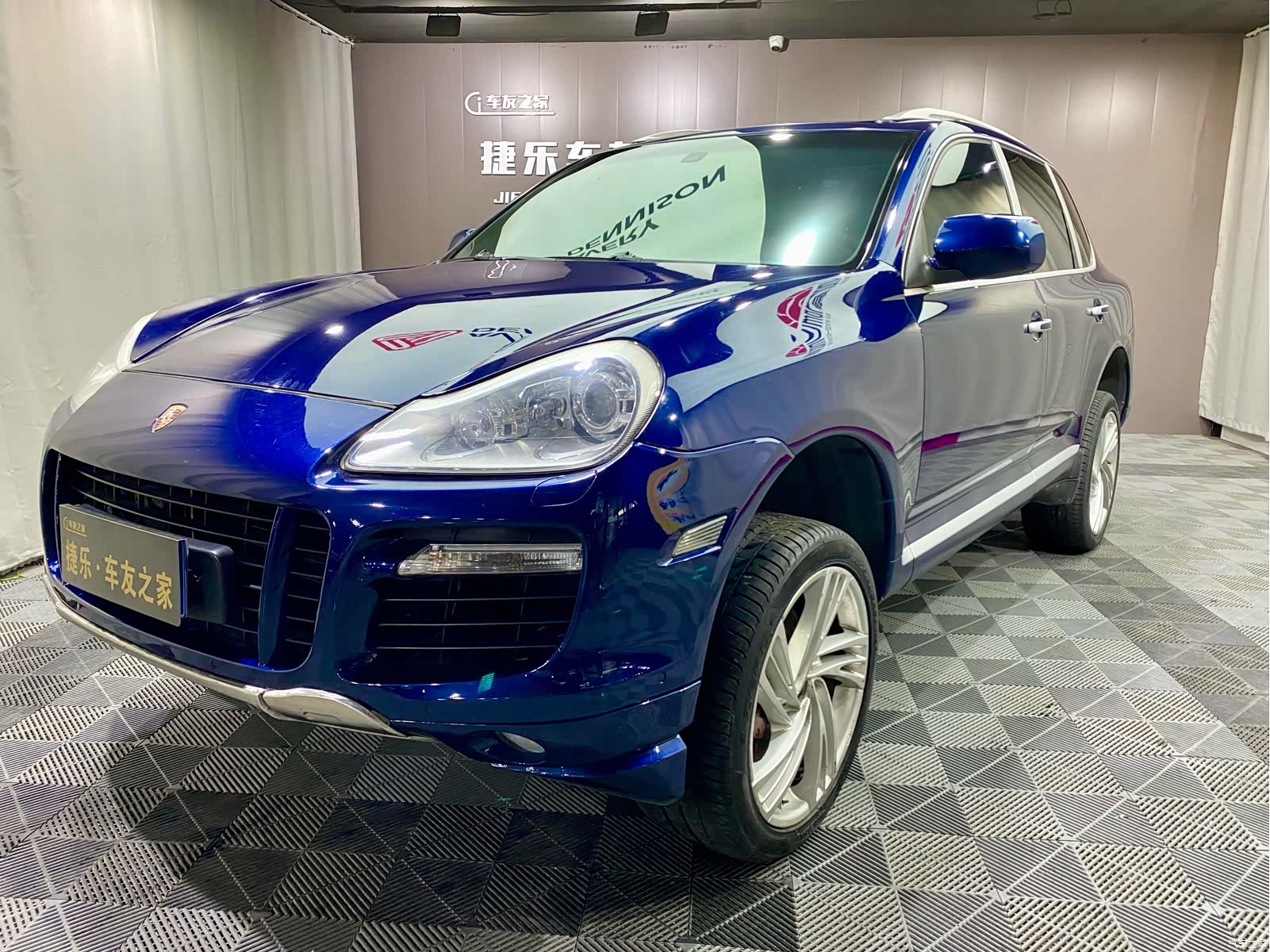 Porsche Cayenne, 2009 1