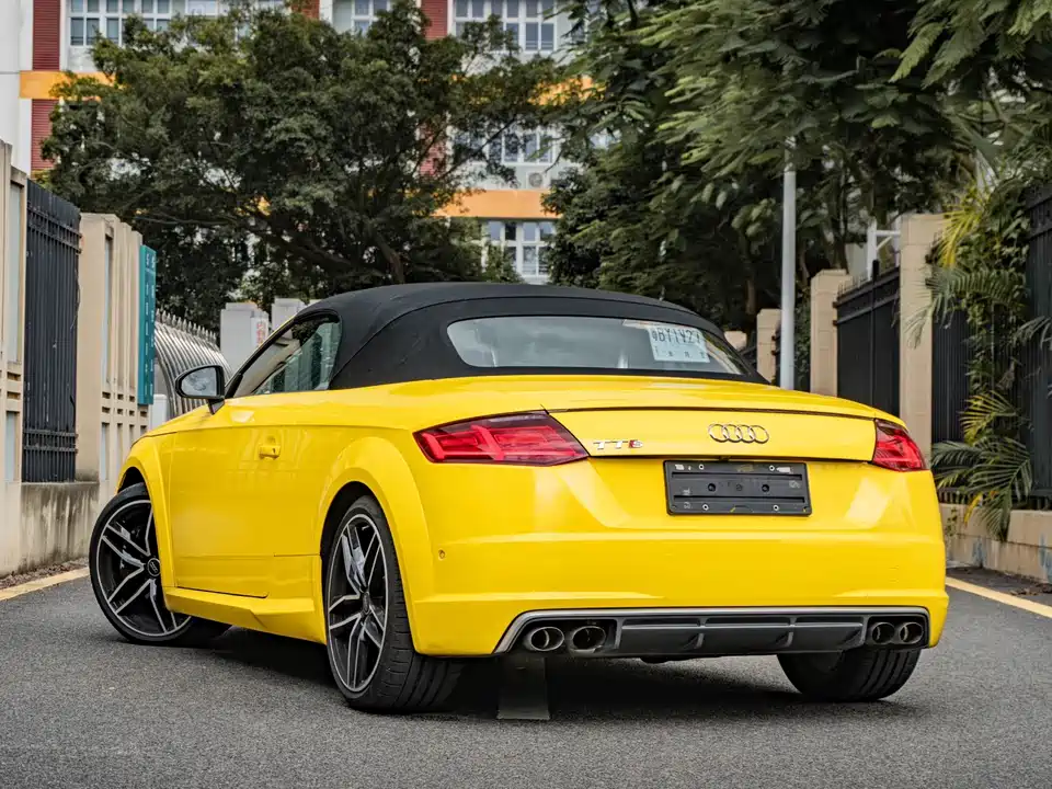 Audi TTS