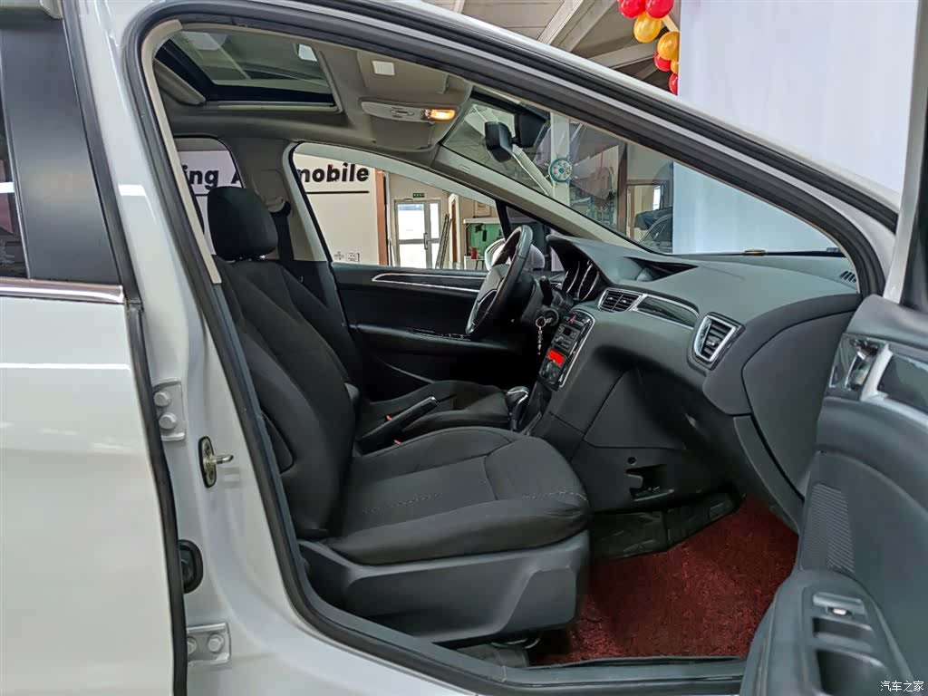 Peugeot 308, 2016 8