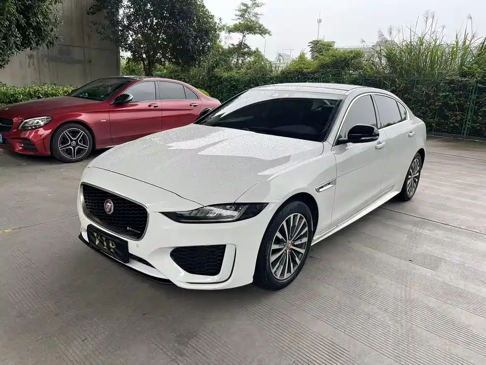Jaguar XEL