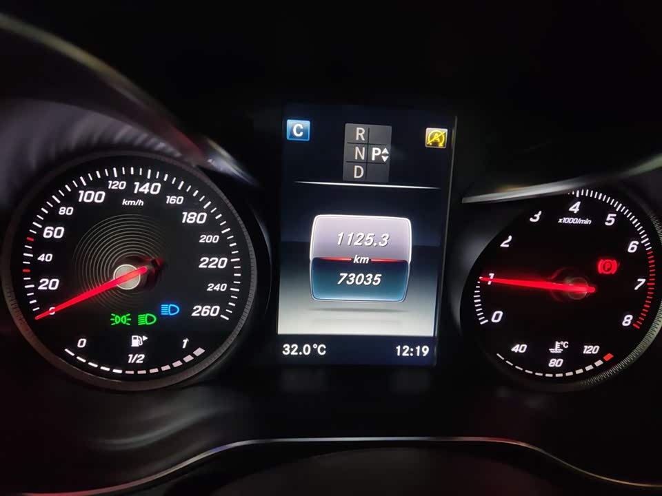 Mercedes-Benz GLC Mercedes-Benz GLC