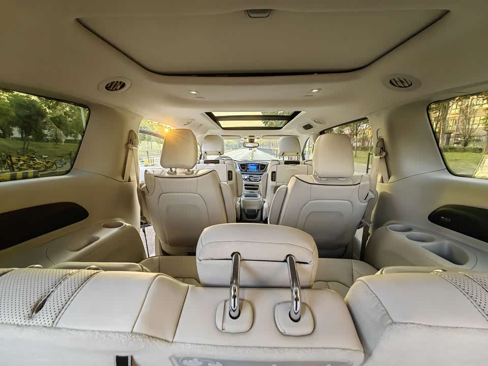 Chrysler Dajialong PHEV