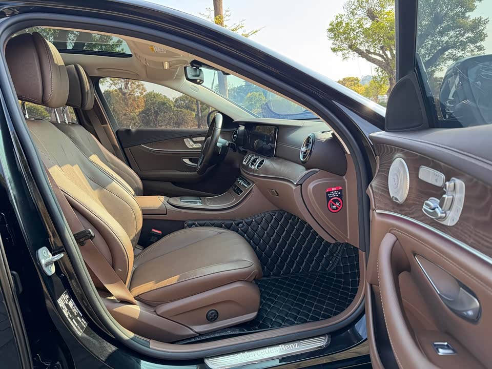 Mercedes-Benz E-class Mercedes-Benz E-class