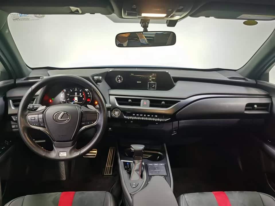 Lexus UX Lexus UX