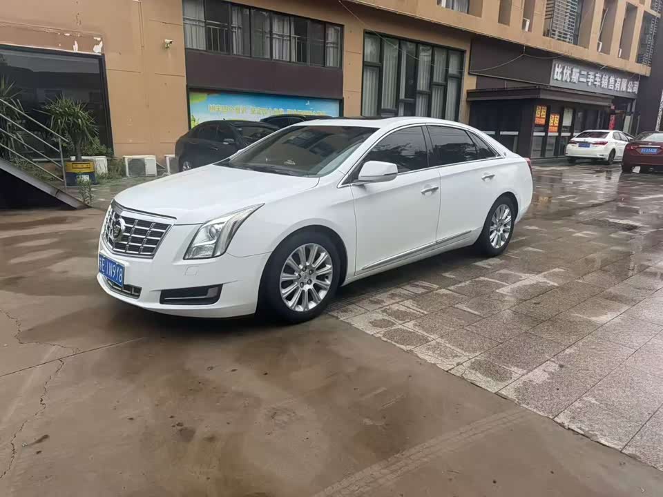 Cadillac XTS