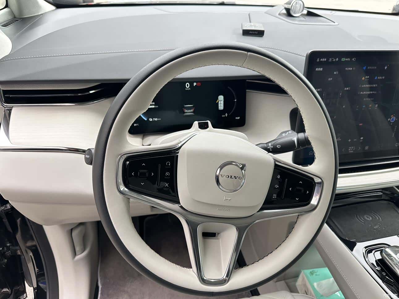 Volvo EM90, 2024 6