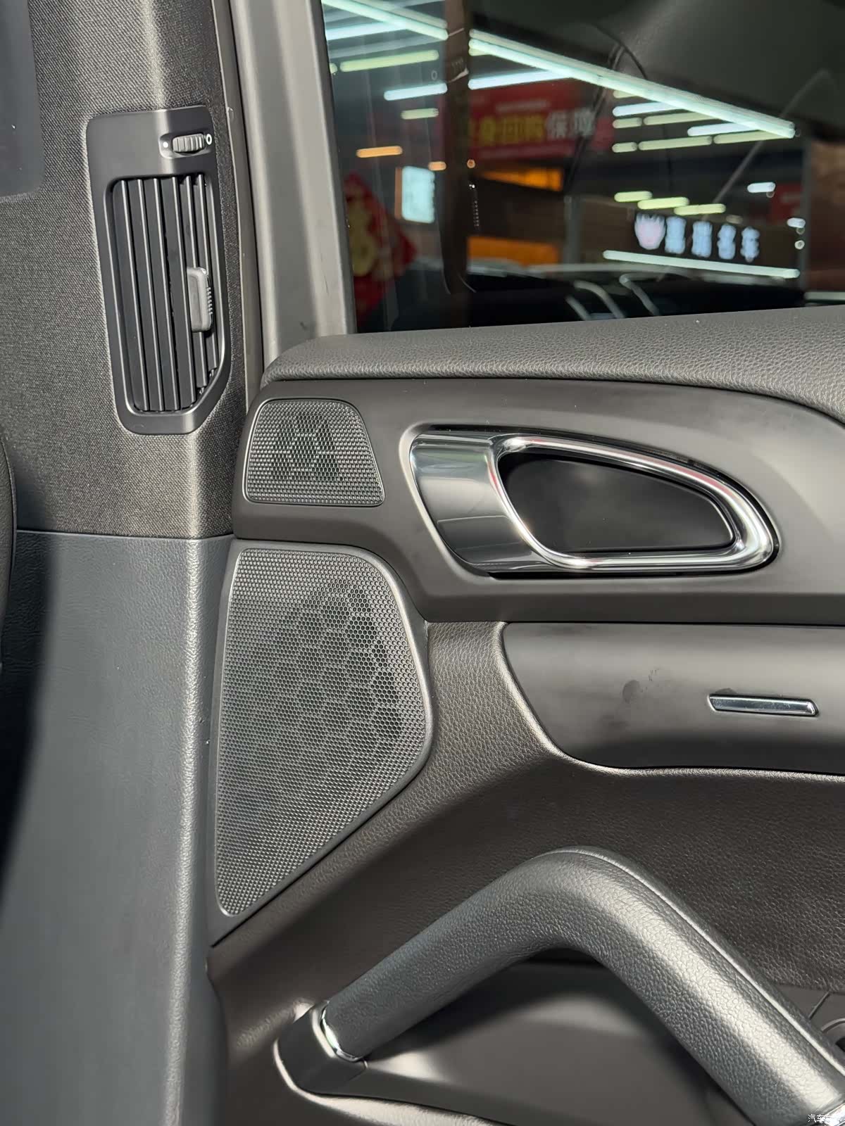Porsche Cayenne, 2015 31
