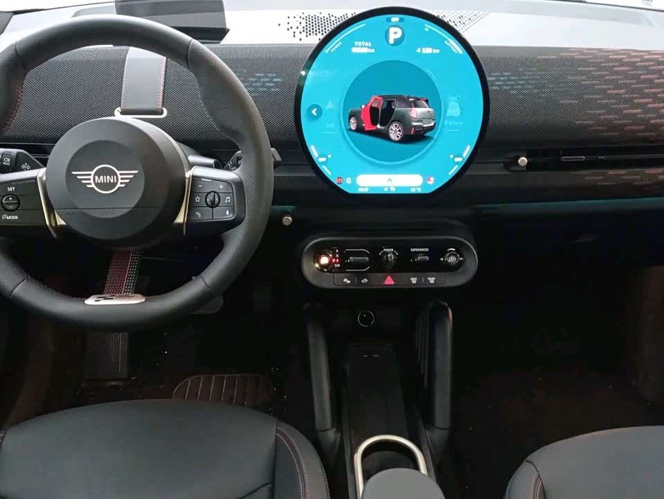 MINI Electric ACEMAN
