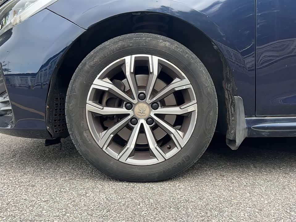 BYD Song MAX BYD Song MAX