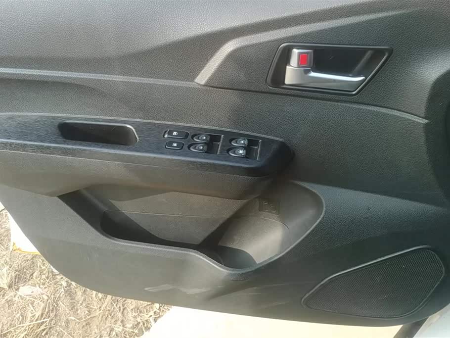 BAIC EC
