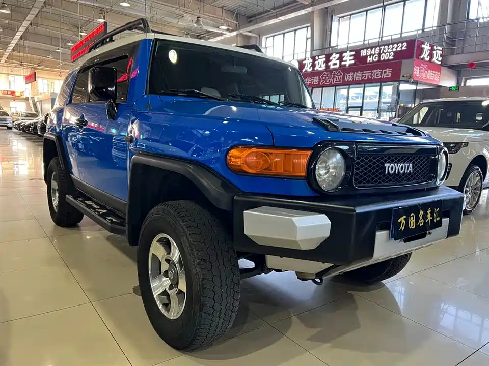 Toyota FJ Cool Luze