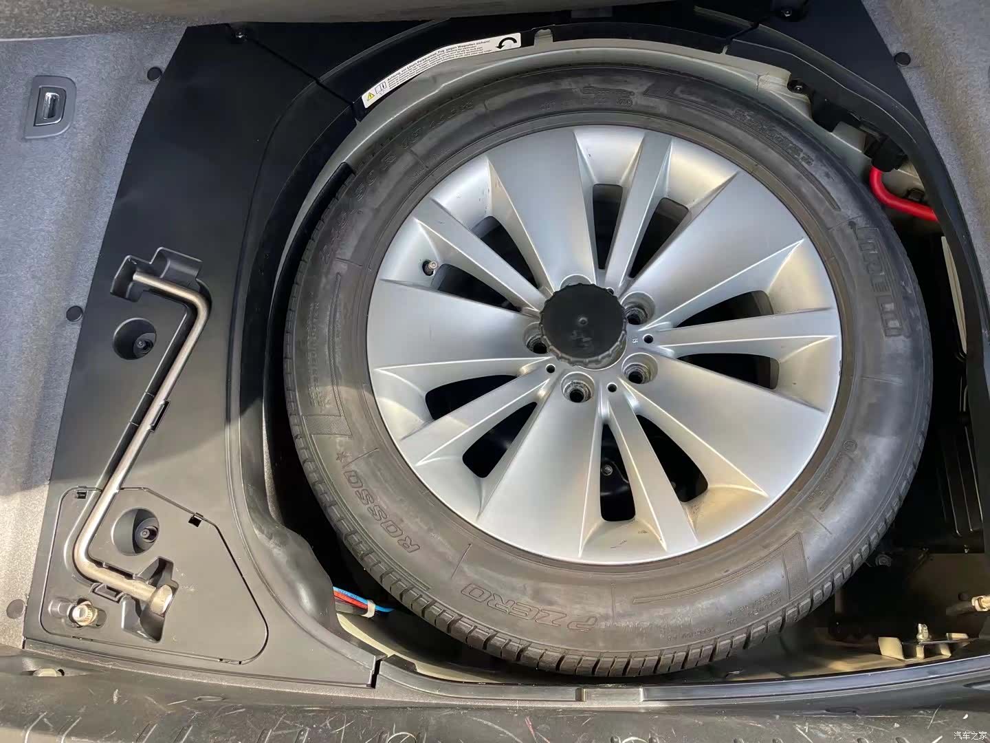 BMW 7 Series, 2009 25