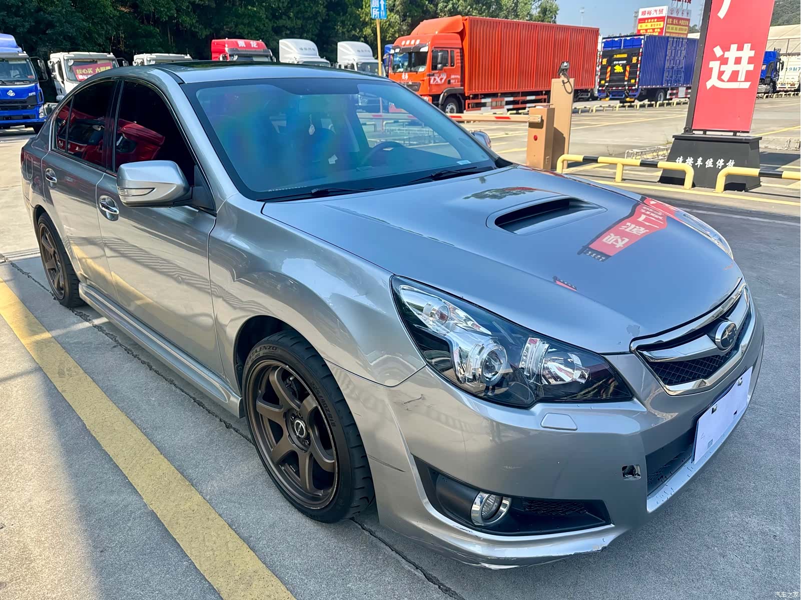 Subaru Legacy, 2010 3
