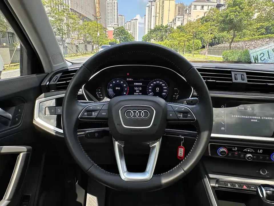 Audi Q3 Audi Q3
