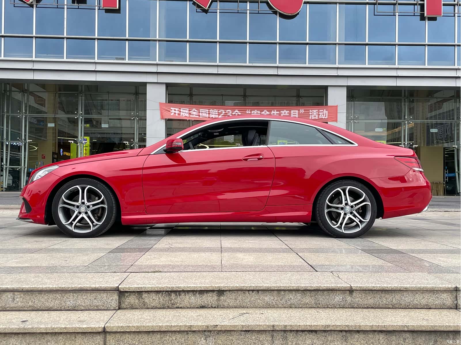 Mercedes-Benz E-Class, 2016 все фото
