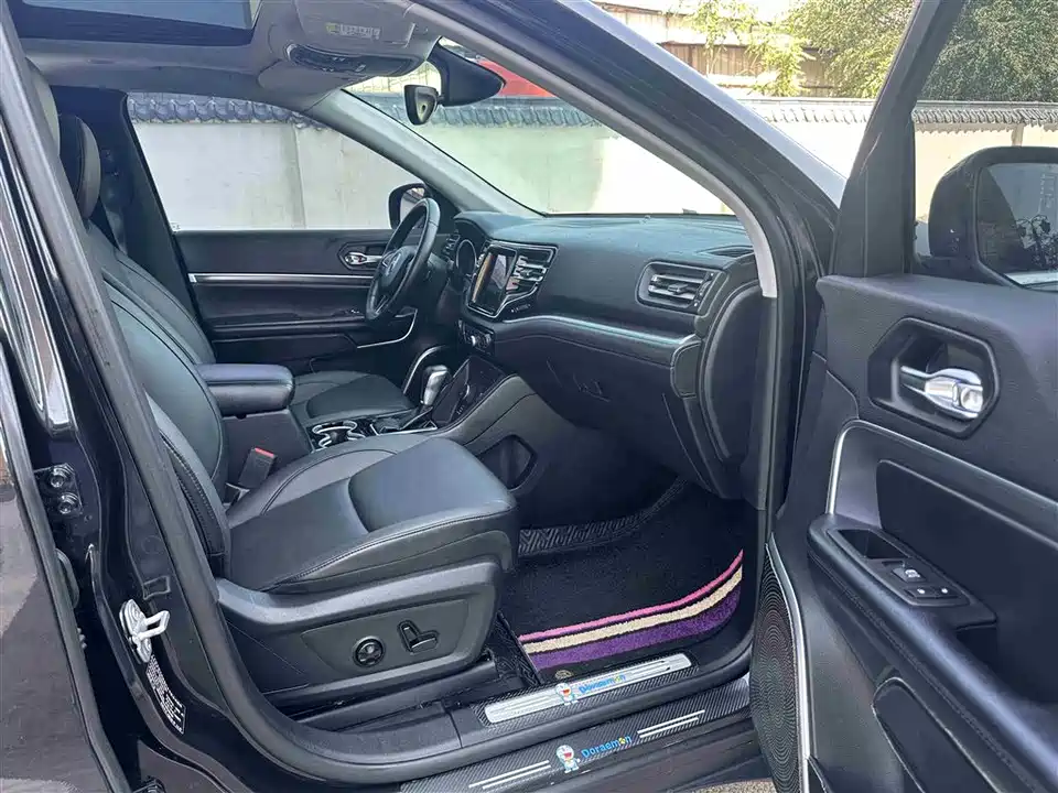 Jeep Grand Commander