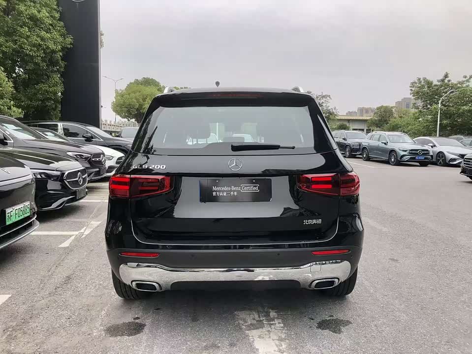 Mercedes-Benz GLB Mercedes-Benz GLB