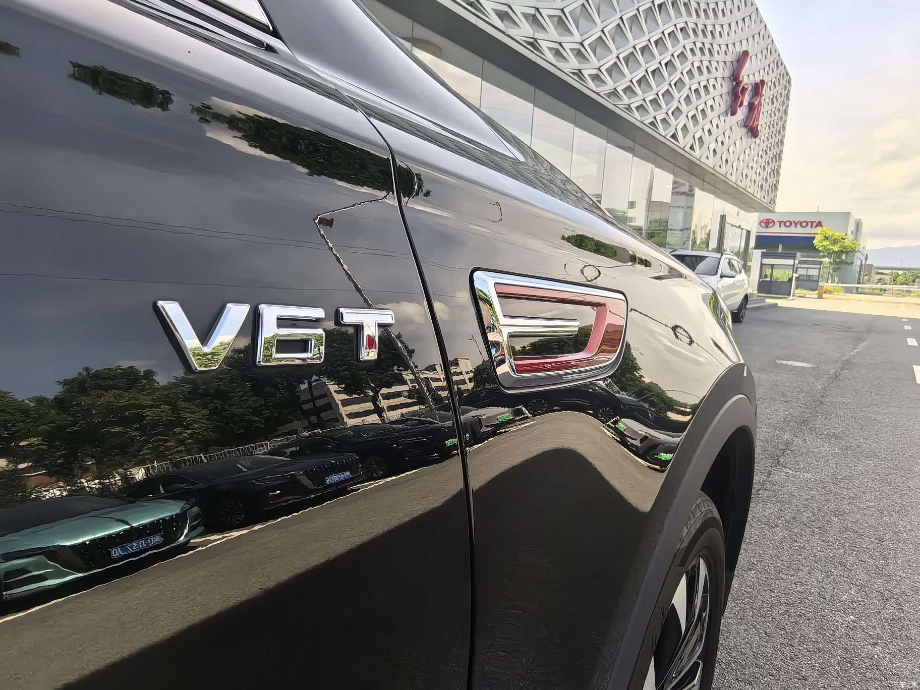 Hongqi HS7, 2022 7