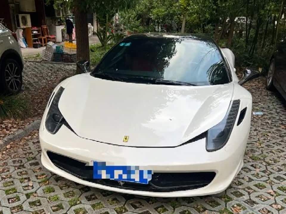 Ferrari 458