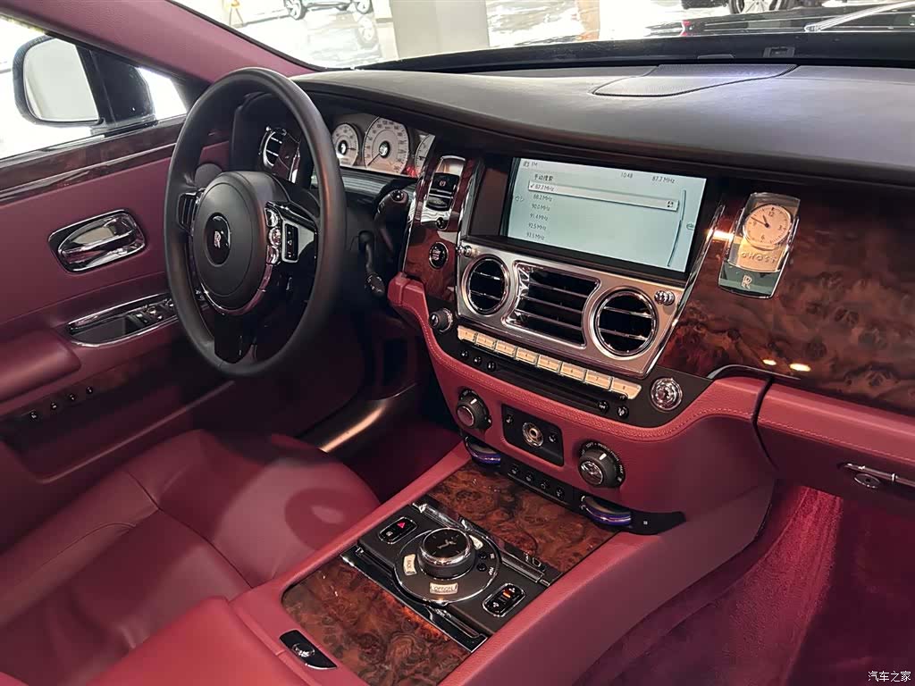 Rolls-Royce Ghost, 2014 20