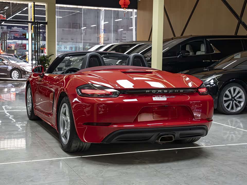 Porsche 718