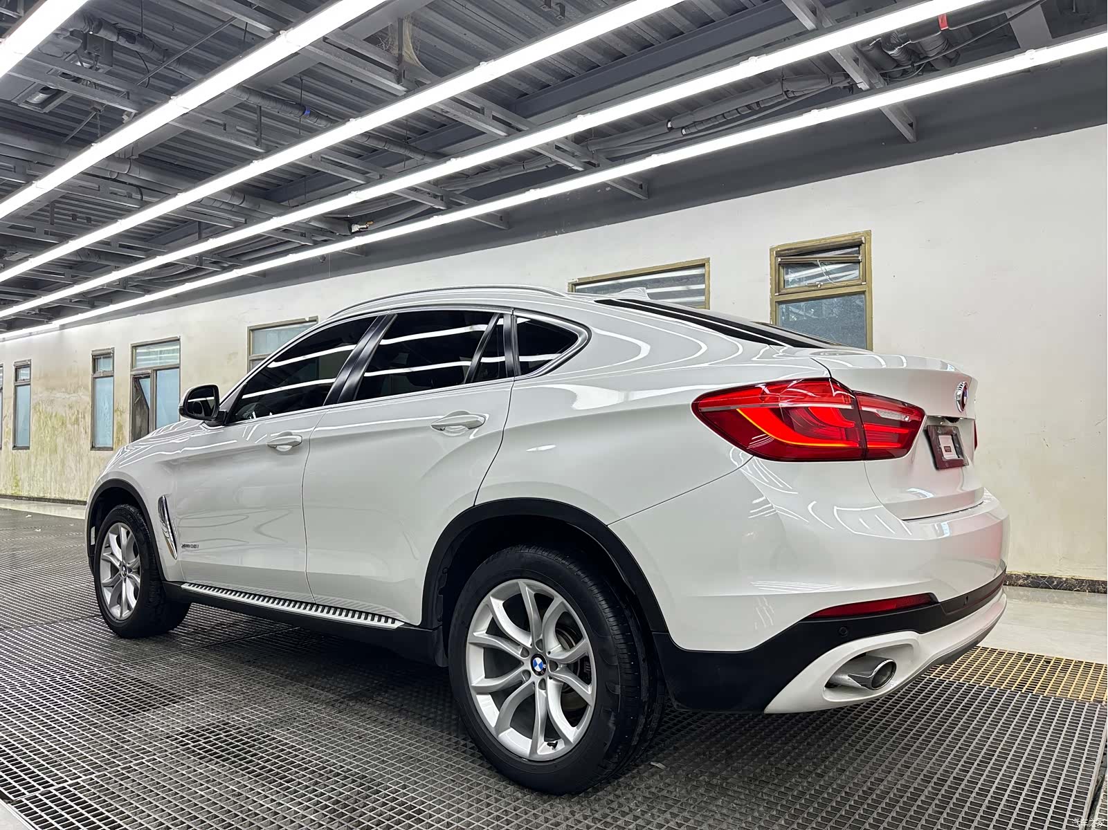 BMW X6, 2015 3