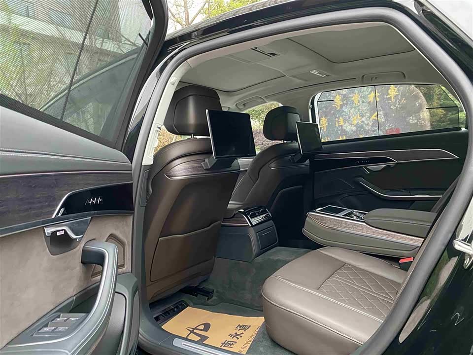 Audi A8 Audi A8