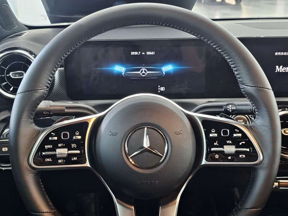 Mercedes-Benz Class A Mercedes-Benz Class A