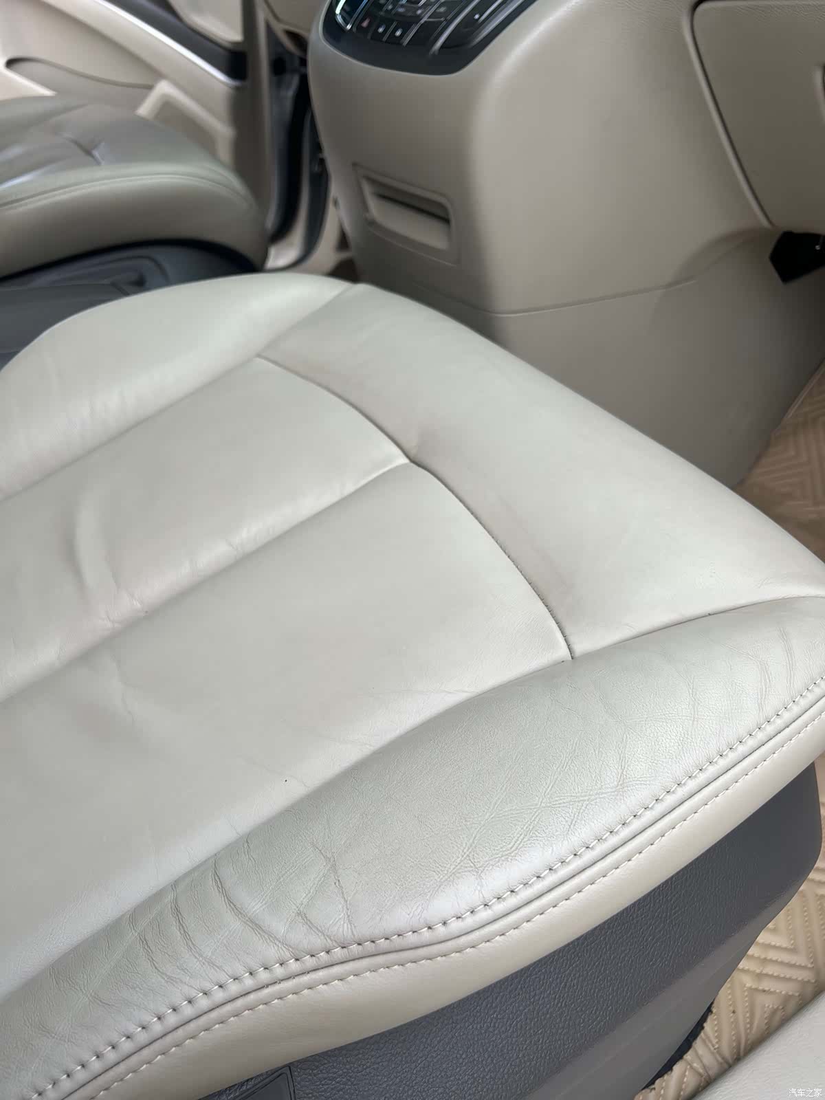 Buick GL8, 2012 10