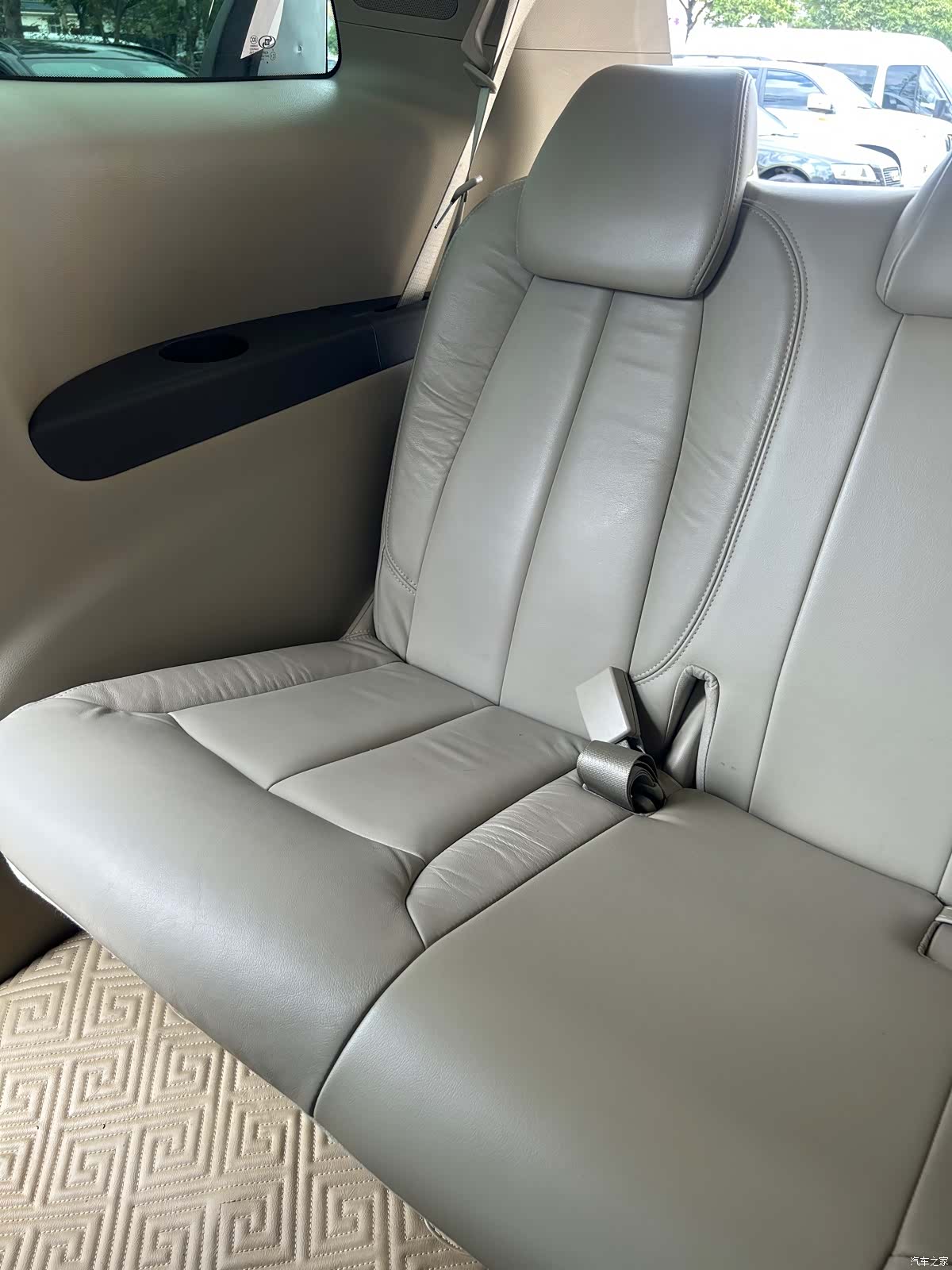 Buick GL8, 2012 17