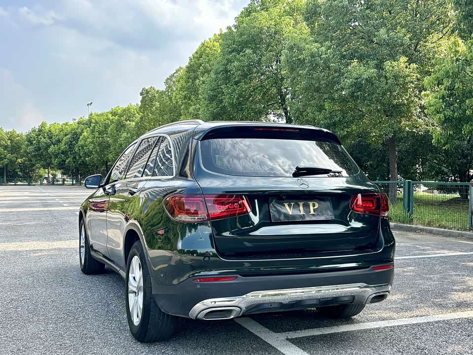 Mercedes-Benz GLC Mercedes-Benz GLC