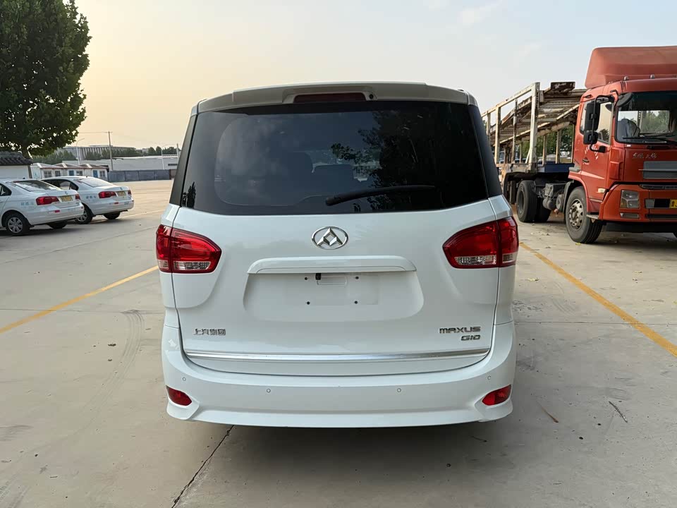 MAXUS Chase G10 MAXUS Chase G10