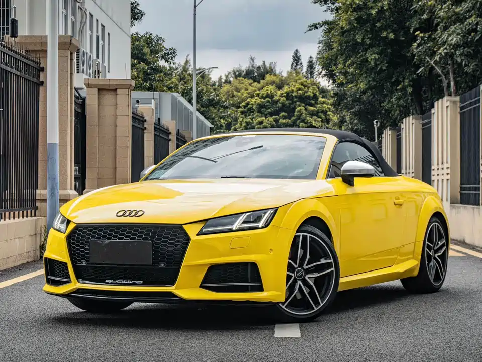 Audi TTS