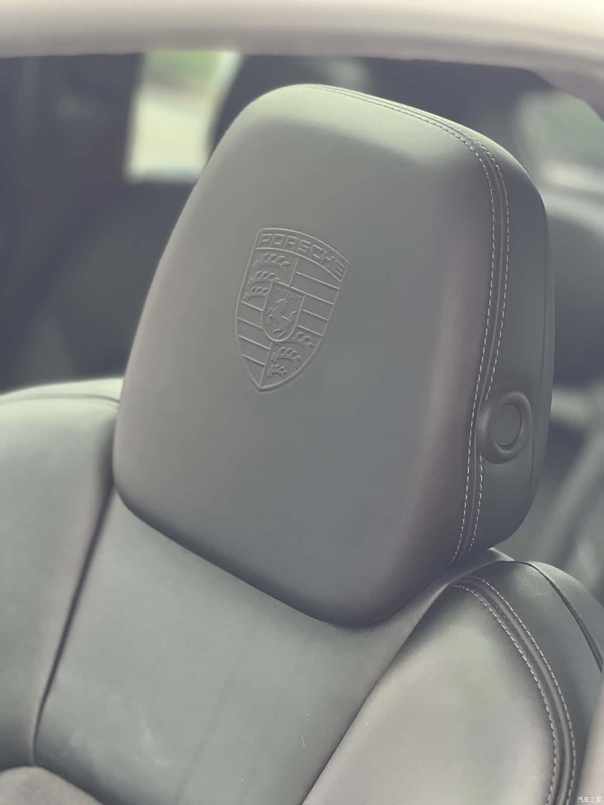 Porsche Cayenne, 2017 15