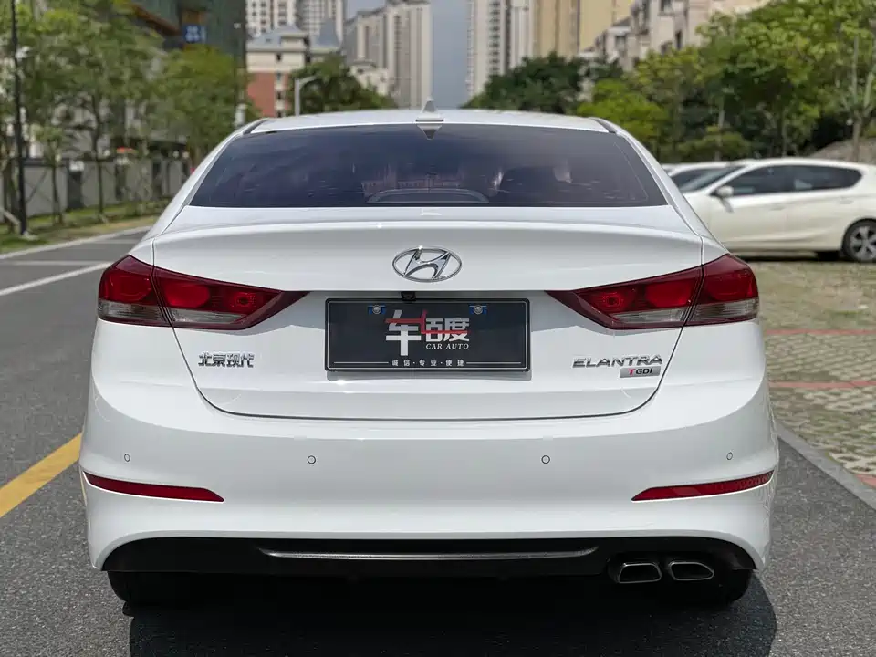 Hyundai Lead