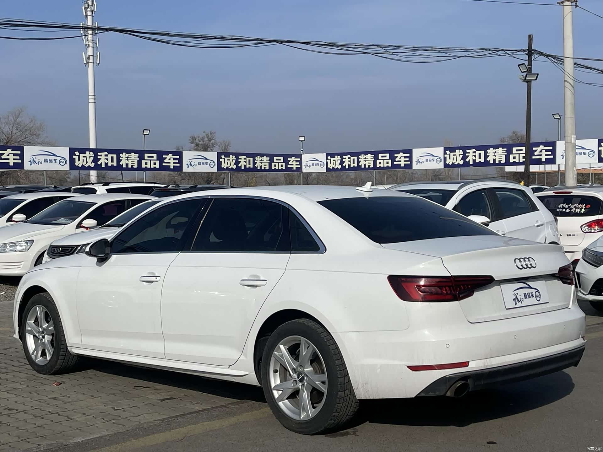 Audi A4L, 2018 9