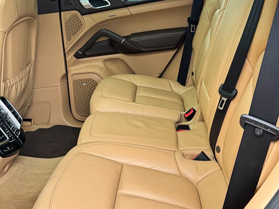 Porsche Cayenne Porsche Cayenne