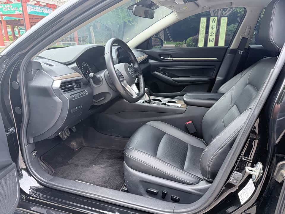 Nissan Teana Nissan Teana