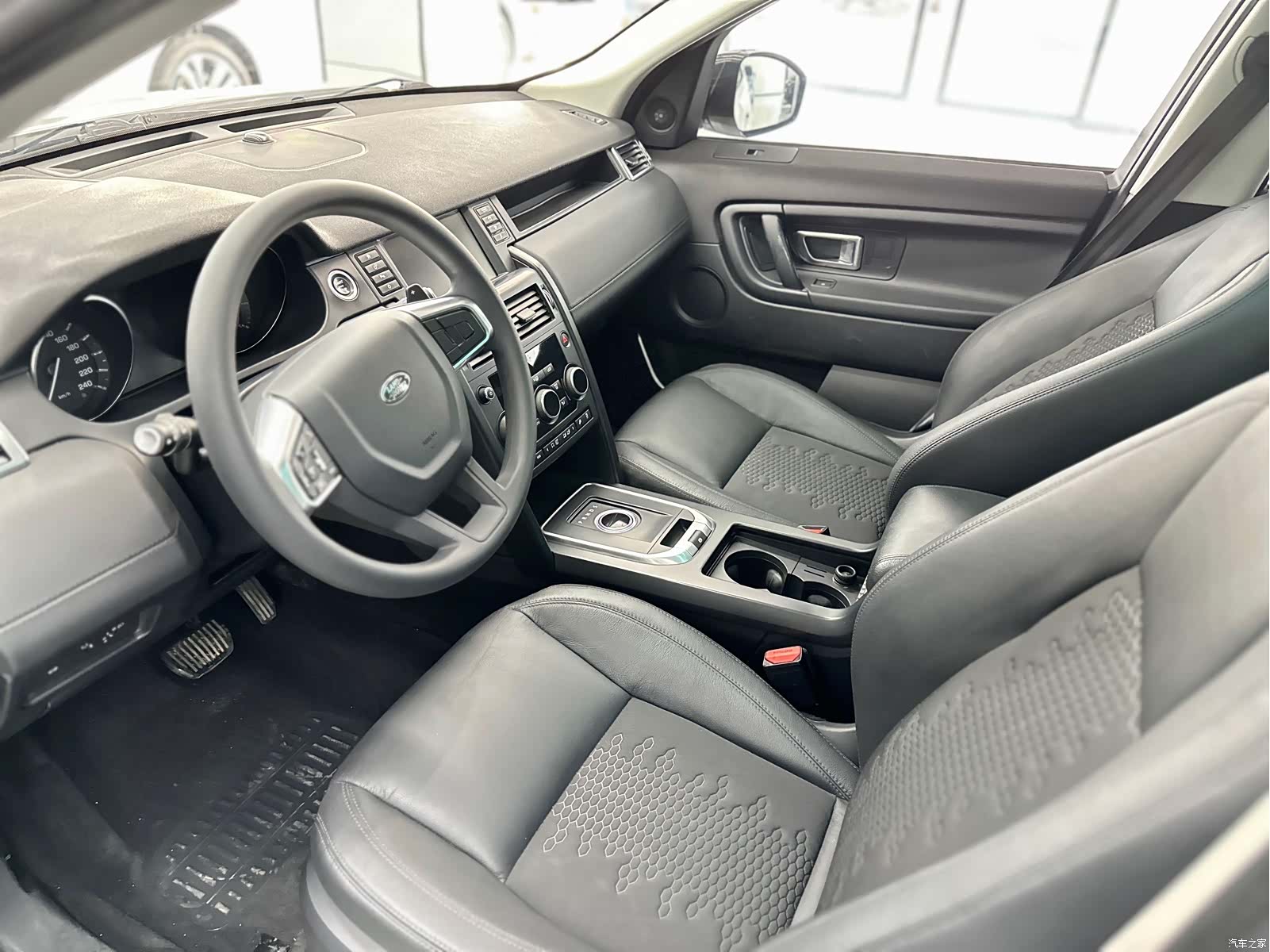 Land Rover Discovery, 2016 11